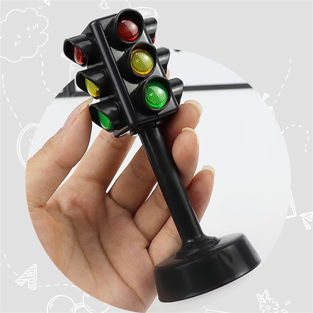 Kids Traffic Light & Parking Scene Learning Toy by HitMyNeed