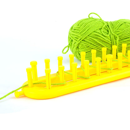 Knitting Loom Plastic Weaver Set with Hooks (3pcs) by HitMyNeed