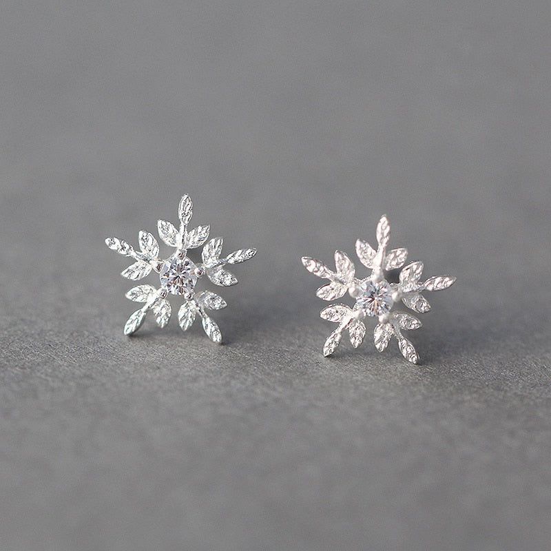 Korean Style Sterling Silver Snowflake Earrings by HitMyNeed