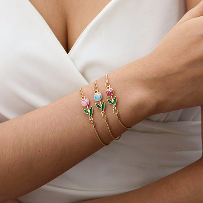 Ladies Elegant Tulip Bracelet by HitMyNeed
