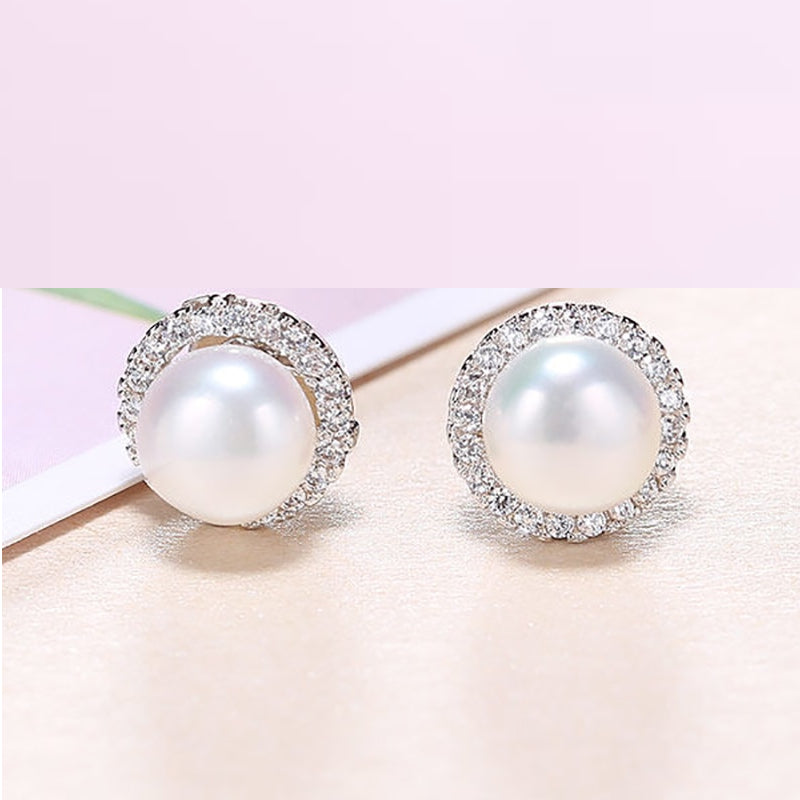 Ladies Sterling Silver Freshwater Pearl Stud Earrings by HitMyNeed