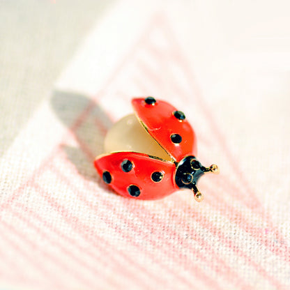 Ladybug Brooch with Rhinestones and Opal by HitMyNeed