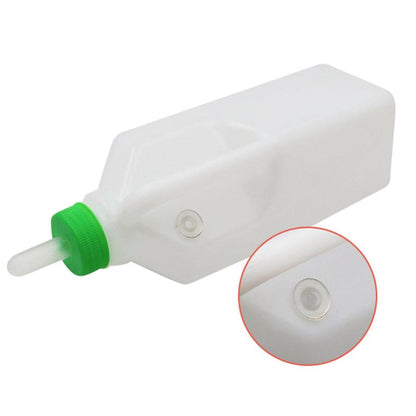 Large Capacity Calf Feeding Bottle 850ml by HitMyNeed