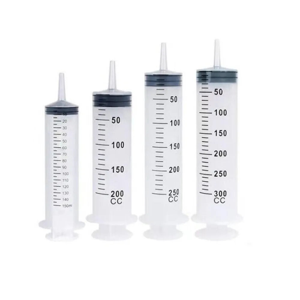 Large Capacity Measuring Syringe with 1.3m Hose by HitMyNeed