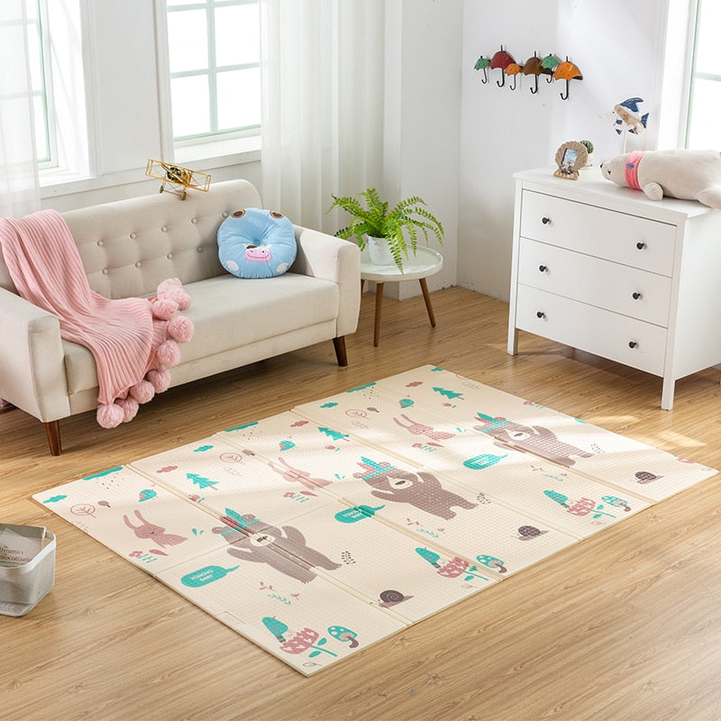 Large Foldable Baby Play Mat with Carry Case by HitMyNeed