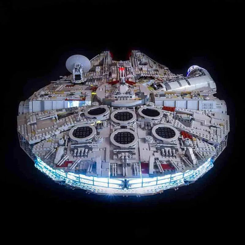 Large Millennium Ship Falcon Building Block Set by HitMyNeed