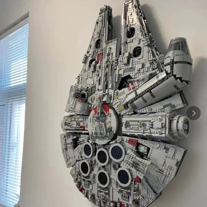 Large Millennium Ship Falcon Building Block Set blocks-with-stand-and-lights by HitMyNeed