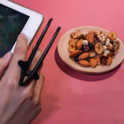 Lazy Finger Snack Chopsticks for Clean Snacking by HitMyNeed