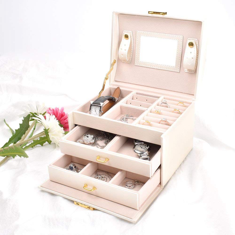 Leather Jewelry Case with Lock and Mirror by HitMyNeed