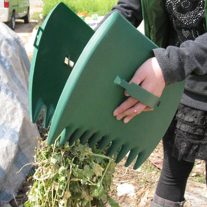 Lightweight Leaf Scoops Hand Claws for Garden Waste by HitMyNeed