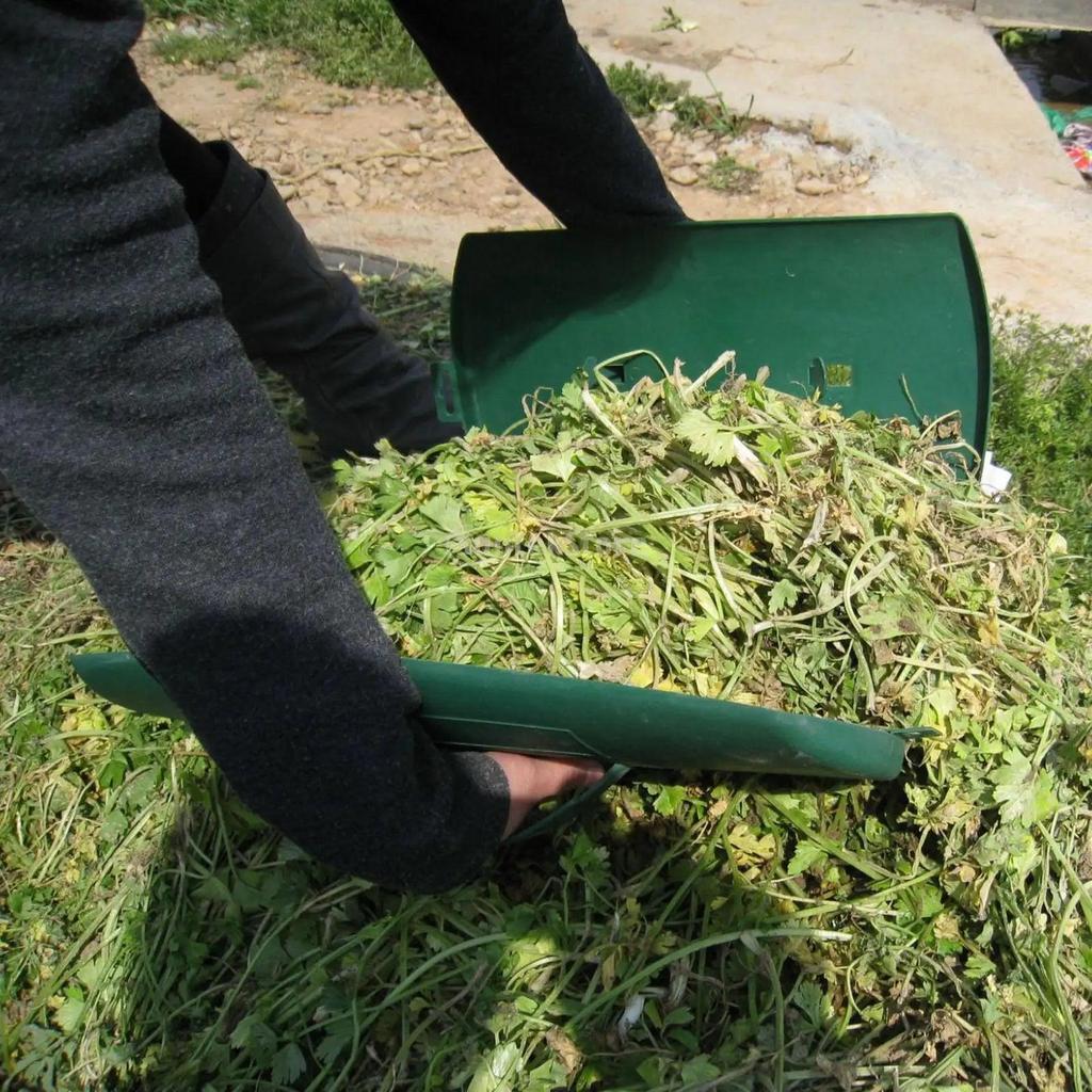 Lightweight Leaf Scoops Hand Claws for Garden Waste by HitMyNeed