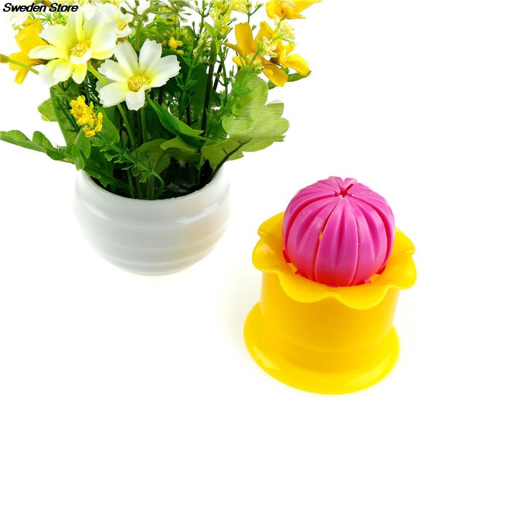 Lotus Flower Steamed Bun Mold by HitMyNeed