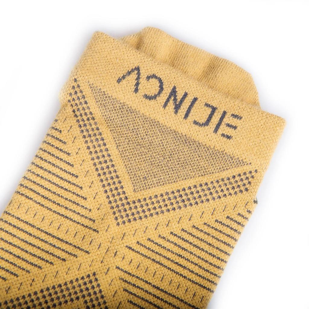 Low Cut Breathable Five Toe Athletic Socks by HitMyNeed