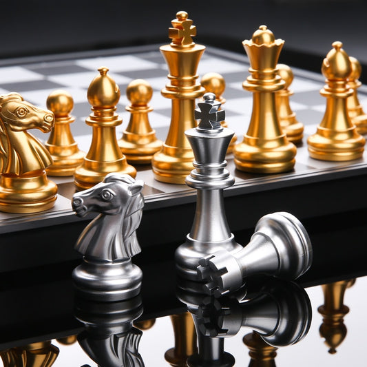 Magnetic Foldable Chess Set with Gold & Silver Pieces by HitMyNeed