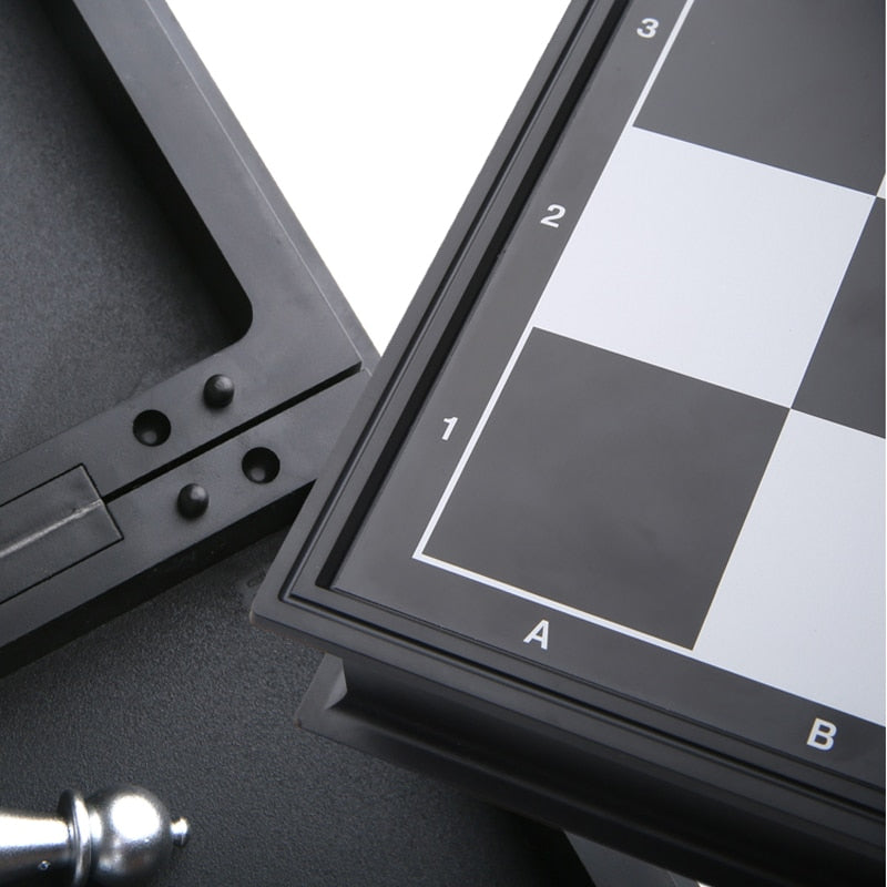 Magnetic Foldable Chess Set with Gold & Silver Pieces by HitMyNeed