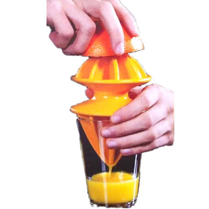 Manual Orange Juicer with Funnel Spout by HitMyNeed