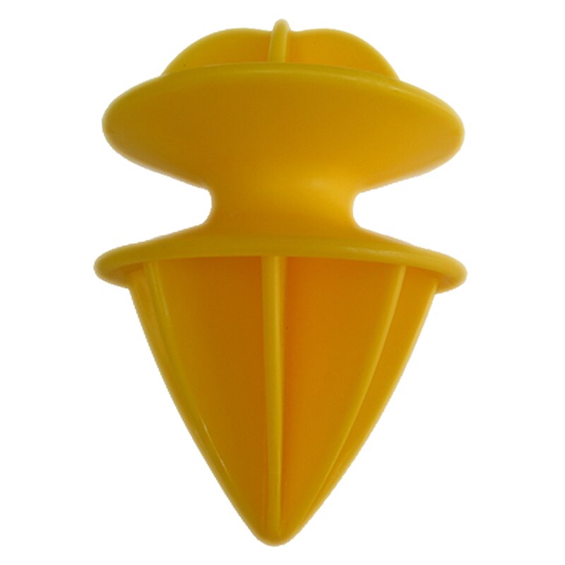 Manual Orange Juicer with Funnel Spout by HitMyNeed