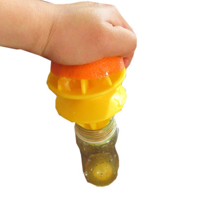 Manual Orange Juicer with Funnel Spout by HitMyNeed