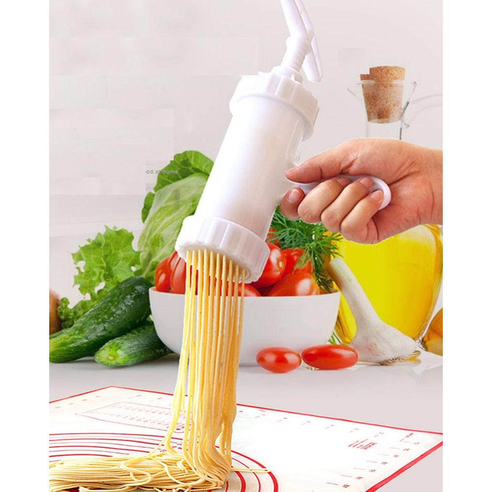 Manual Pasta Maker Noodle Machine with 7 Discs by HitMyNeed