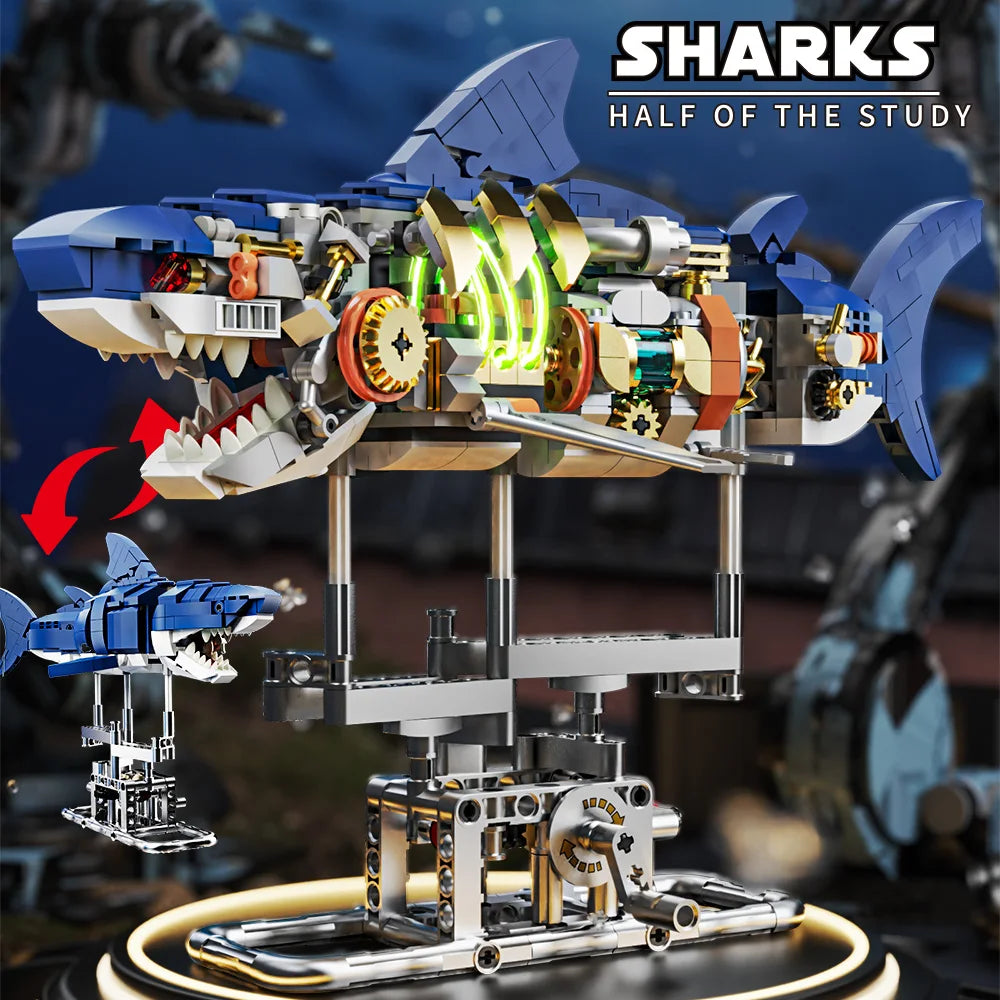 Mechanical Shark Building Set with Lights, 687 pcs by HitMyNeed