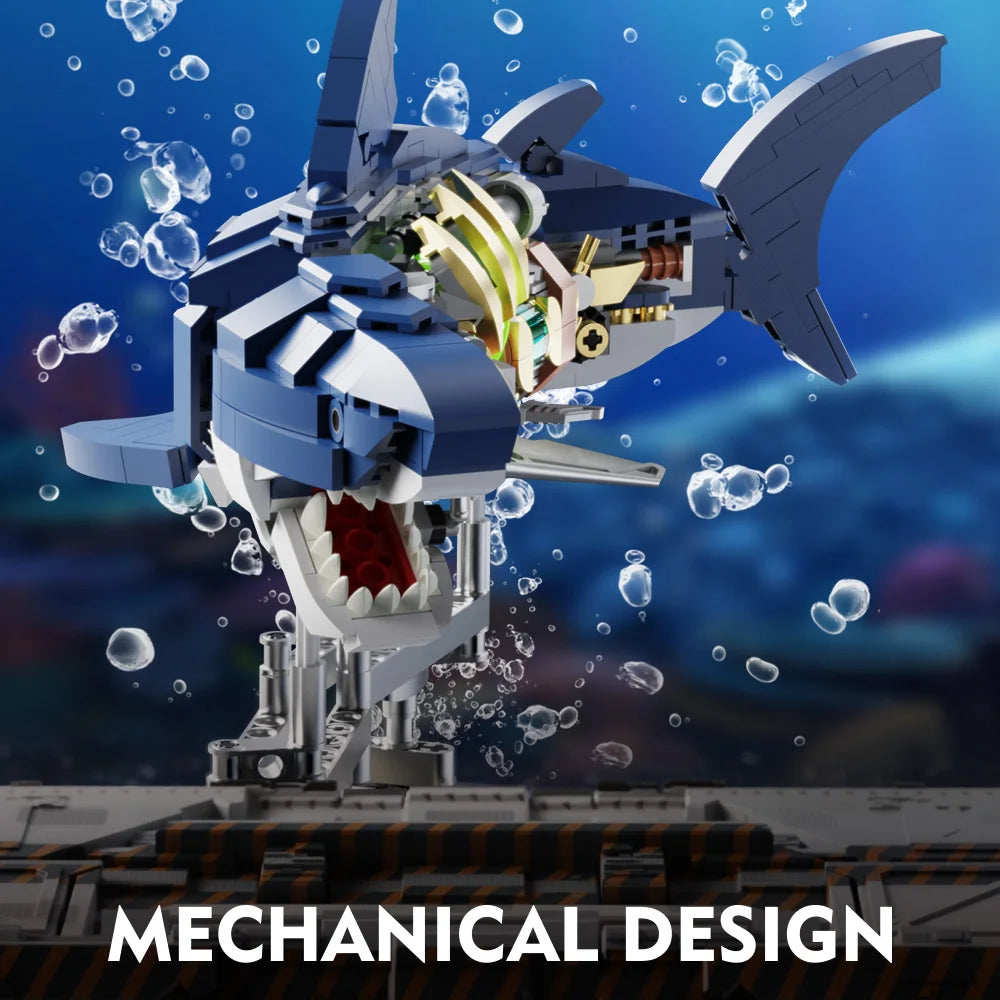 Mechanical Shark Building Set with Lights, 687 pcs by HitMyNeed