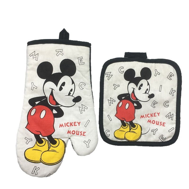 Mickey Mouse Oven Mitts and Pot Holders Set by HitMyNeed