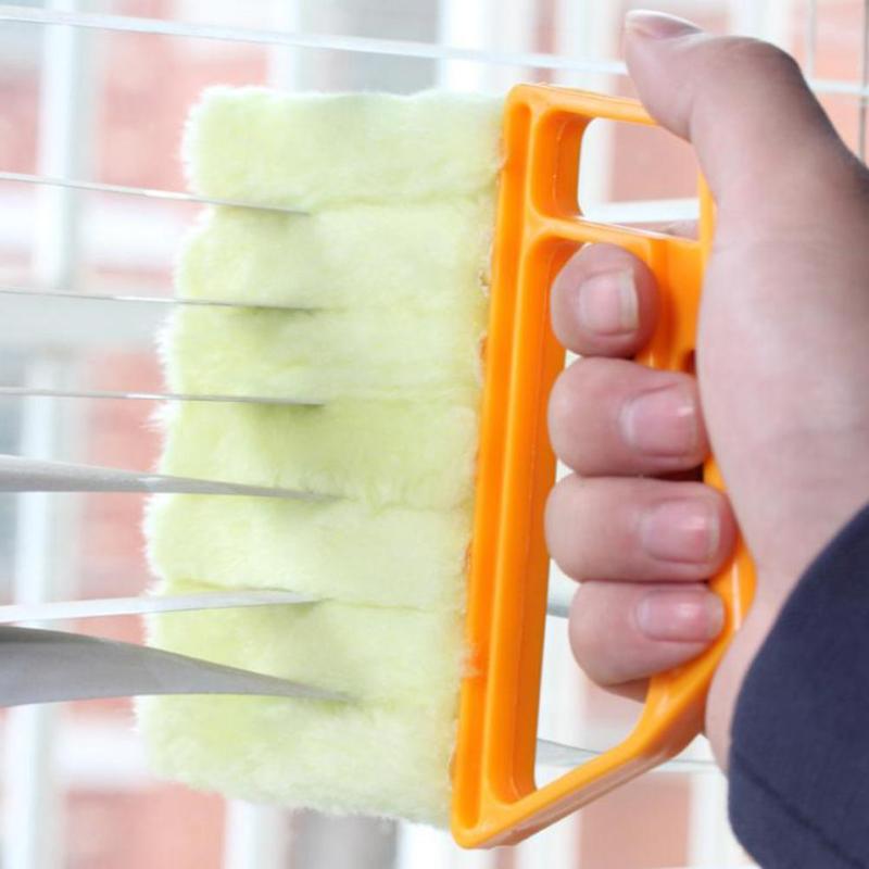 Microfiber Blind Cleaner Tool with Triple Brush by HitMyNeed