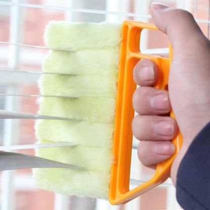 Microfiber Blind Cleaner Tool with Triple Brush by HitMyNeed