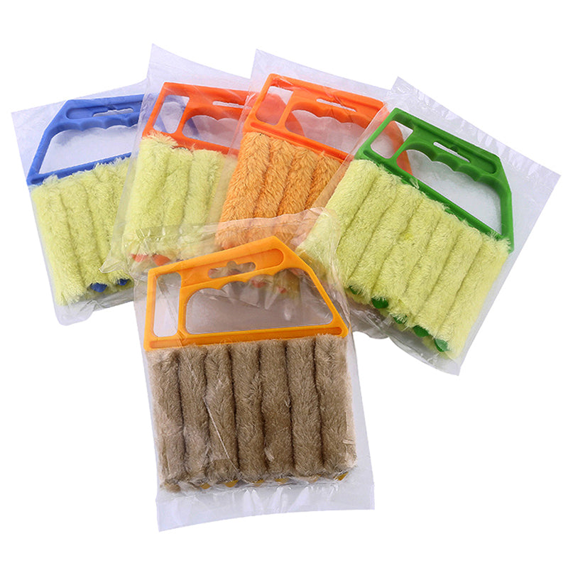 Microfiber Blind & Window Cleaning Brush Tool by HitMyNeed