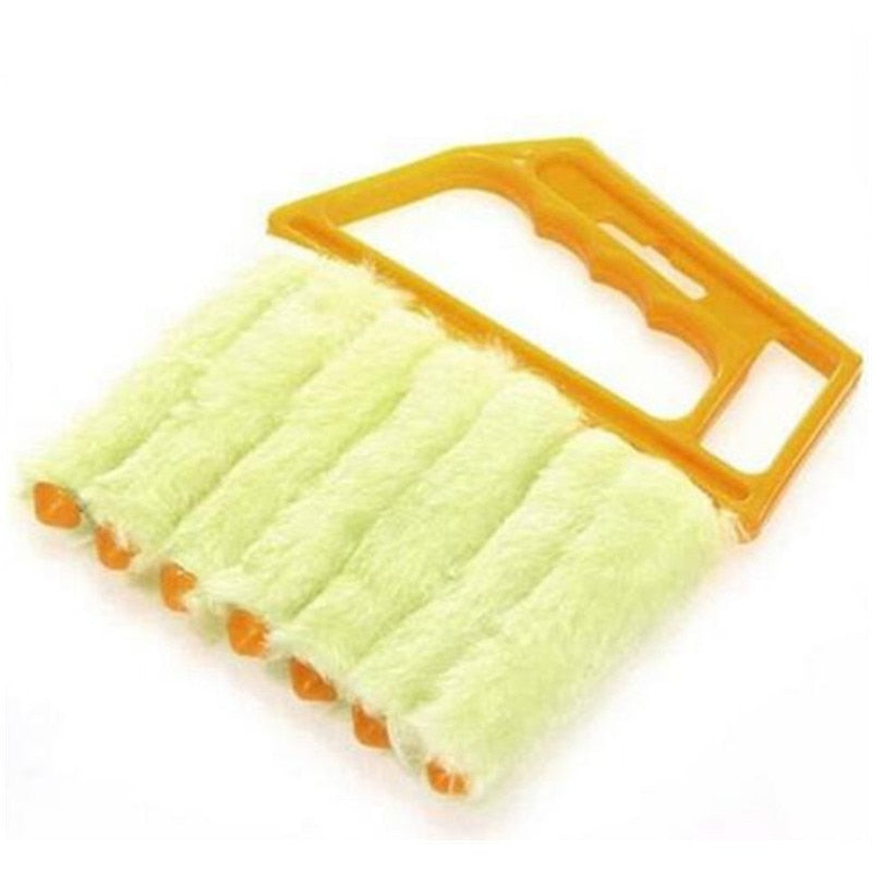 Microfiber Window Blind Cleaner Brush Tool by HitMyNeed