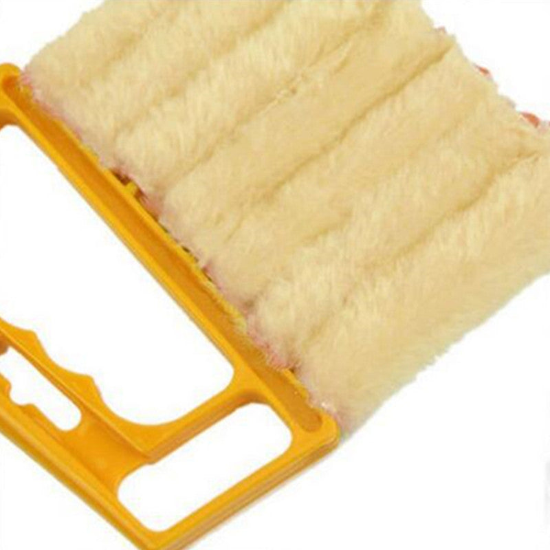 Microfiber Window Blind Cleaner Brush Tool by HitMyNeed