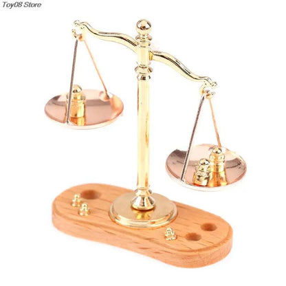 Mini Balance Scale Model for Dollhouse Decoration by HitMyNeed