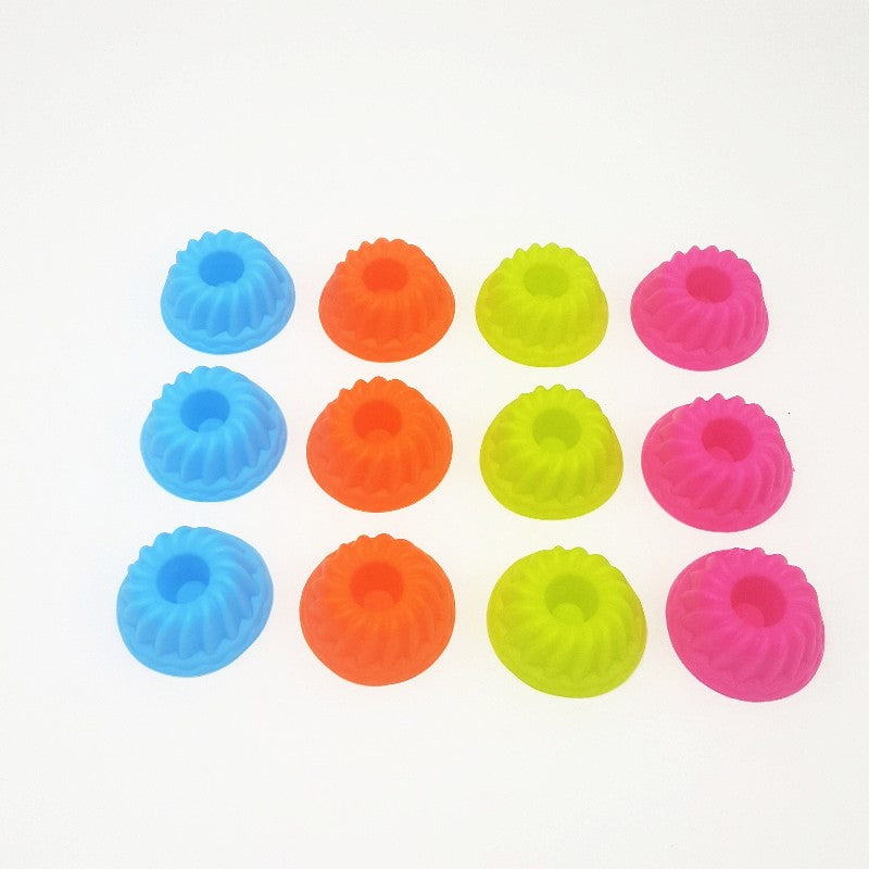 Mini Bundt Silicone Cupcake Molds Set of 12 by HitMyNeed