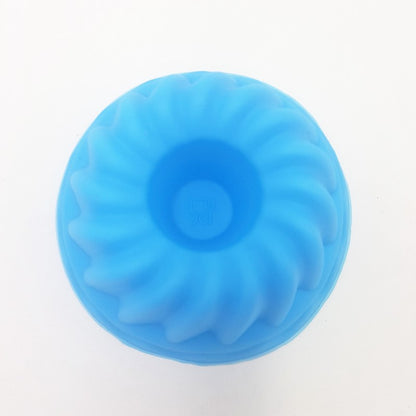 Mini Bundt Silicone Cupcake Molds Set of 12 by HitMyNeed
