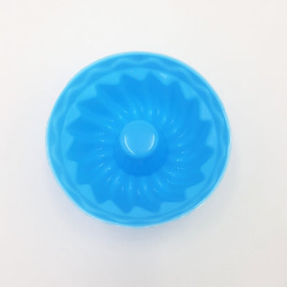 Mini Bundt Silicone Cupcake Molds Set of 12 by HitMyNeed