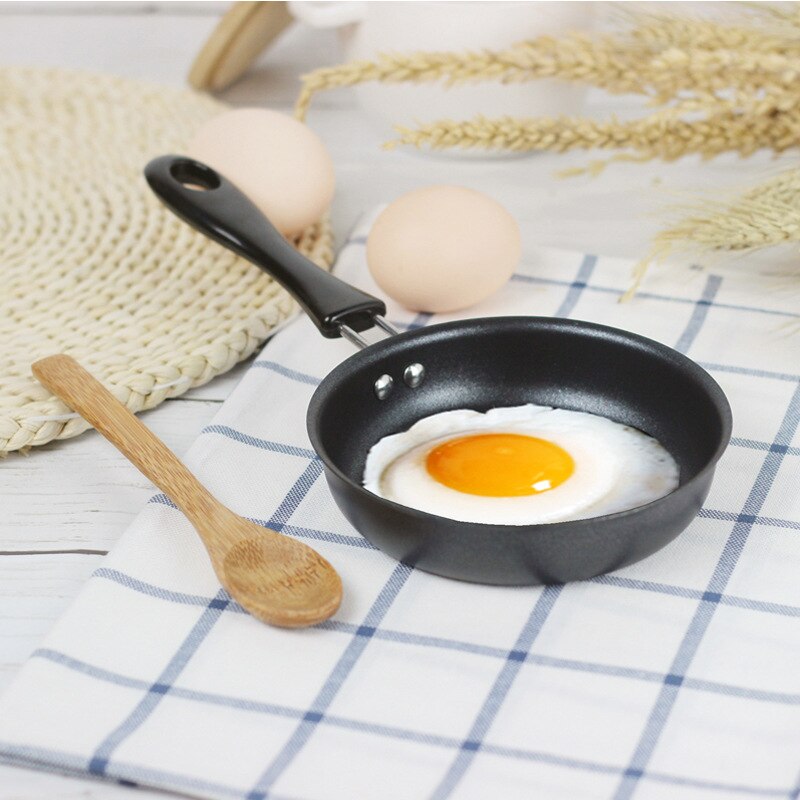 Mini Cast Iron Frying Pan 12cm by HitMyNeed