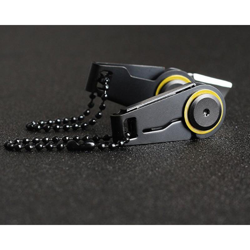 Mini Folding Keychain Pocket Knife by HitMyNeed