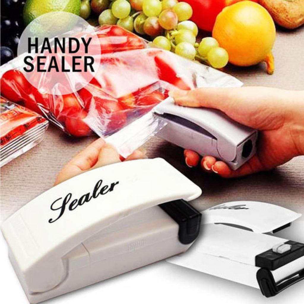 Mini Handheld Plastic Bag Sealer by HitMyNeed