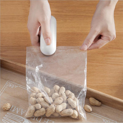 Mini Heat Sealer Bag Sealing Device by HitMyNeed