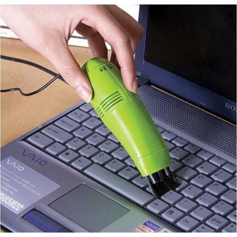Mini USB Handheld Keyboard Vacuum Cleaner by HitMyNeed