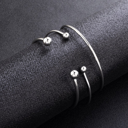 Minimalist Silver Bangle Bracelet Set (3 Pieces) by HitMyNeed