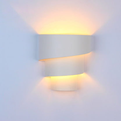 Modern Interior Wall Light with E27 Socket by HitMyNeed