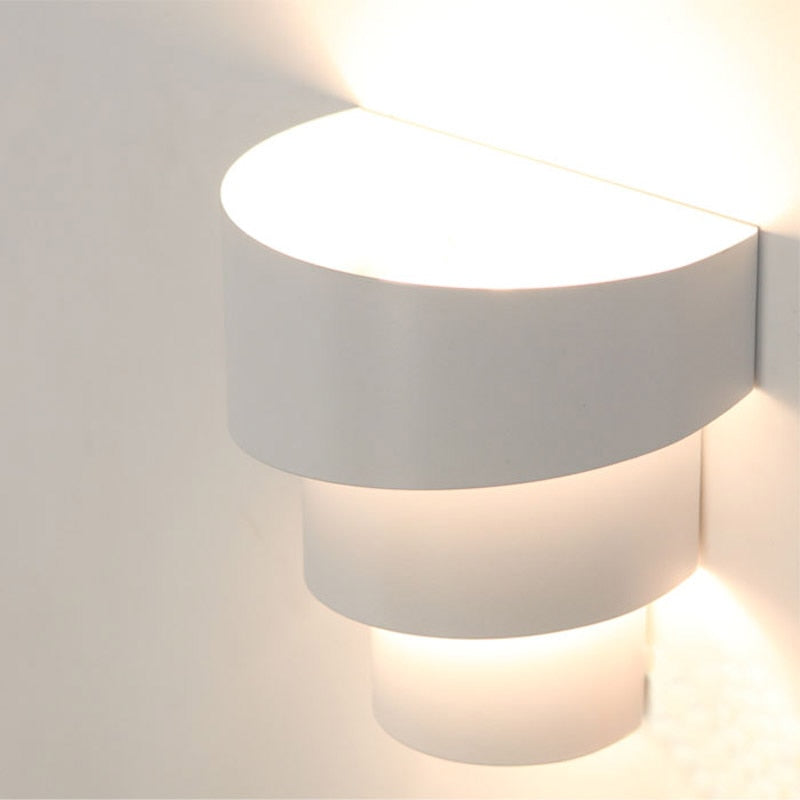 Modern Interior Wall Light with E27 Socket by HitMyNeed
