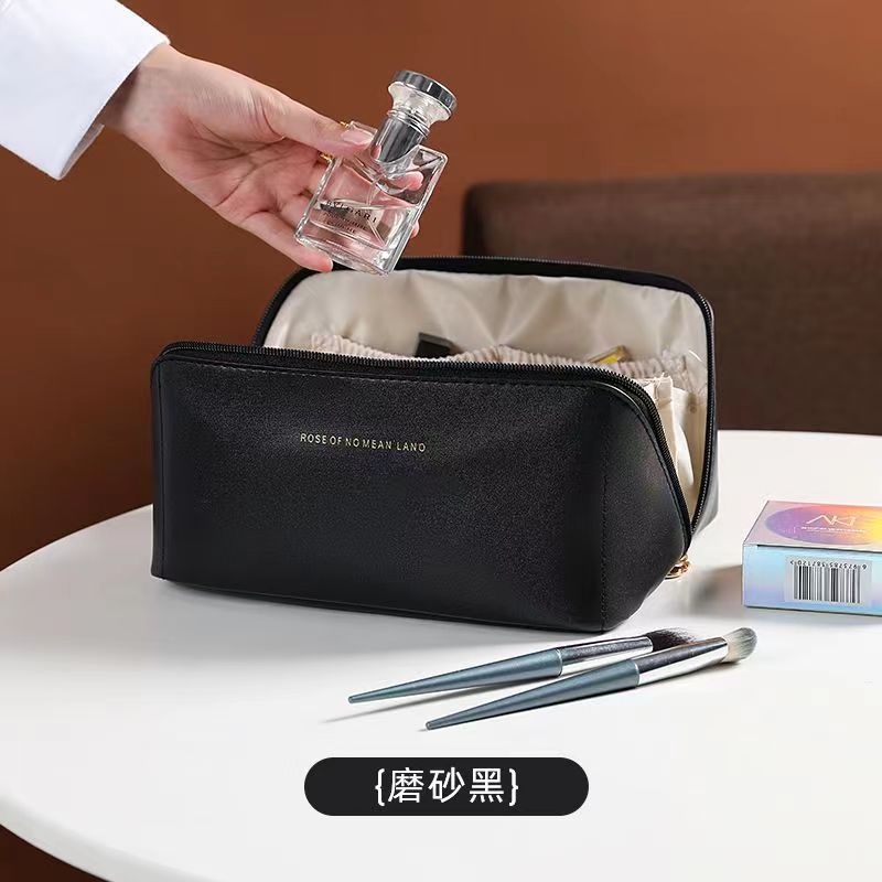 Multi Compartment Makeup Travel Bag black by HitMyNeed