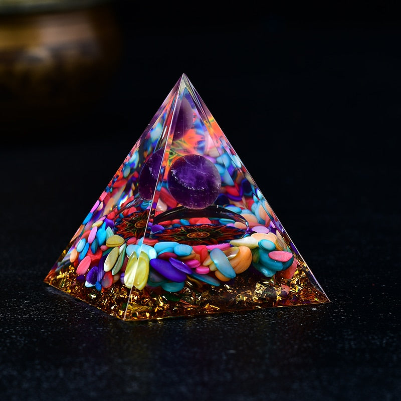 Natural Crystal Energy Pyramid for Meditation & Décor by HitMyNeed