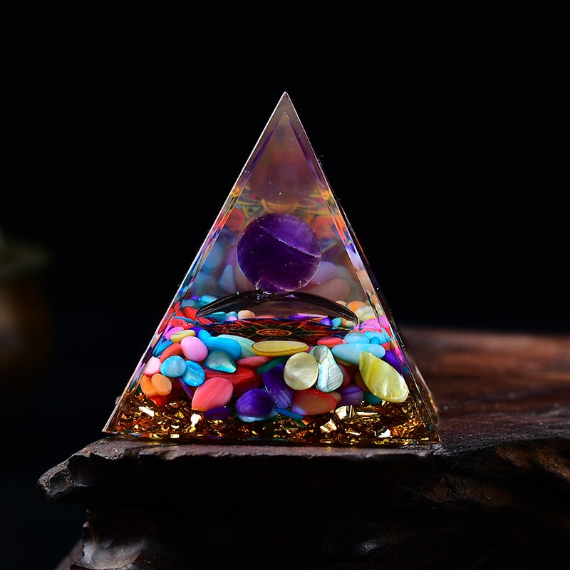Natural Crystal Energy Pyramid for Meditation & Décor by HitMyNeed