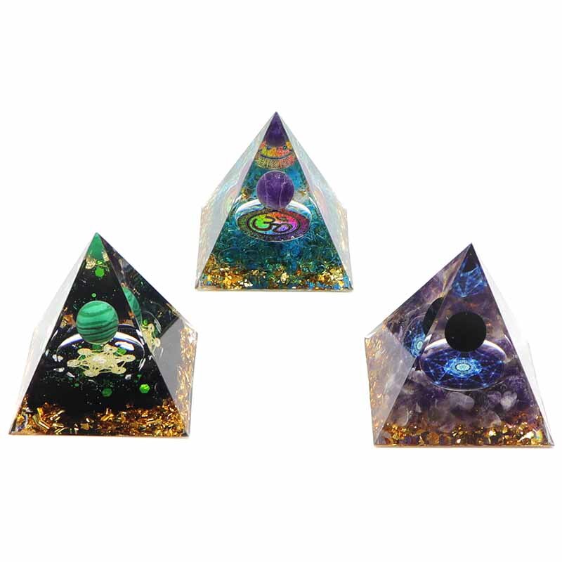 Natural Stone Orgone Energy Pyramid 5cm by HitMyNeed