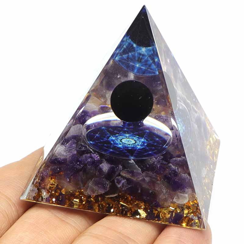 Natural Stone Orgone Energy Pyramid 5cm by HitMyNeed