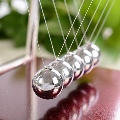 Newton's Cradle Balance Ball Desktop Model by HitMyNeed