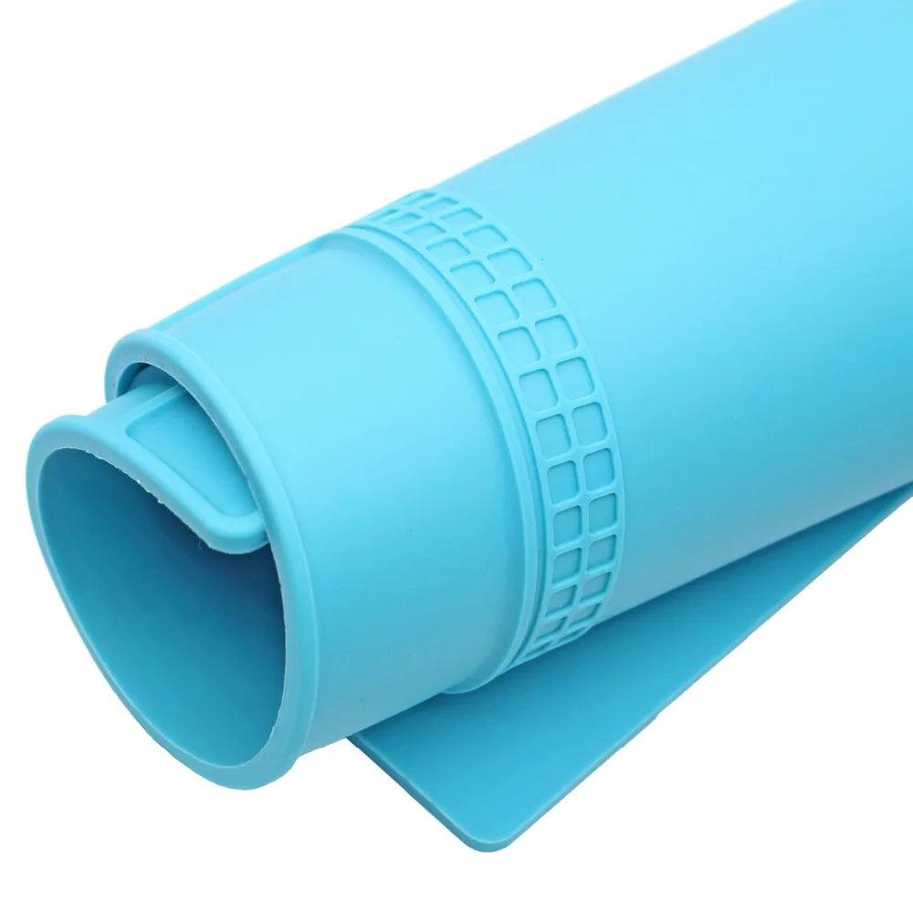 Non-Slip Silicone Art Mat with Paint Compartments by HitMyNeed